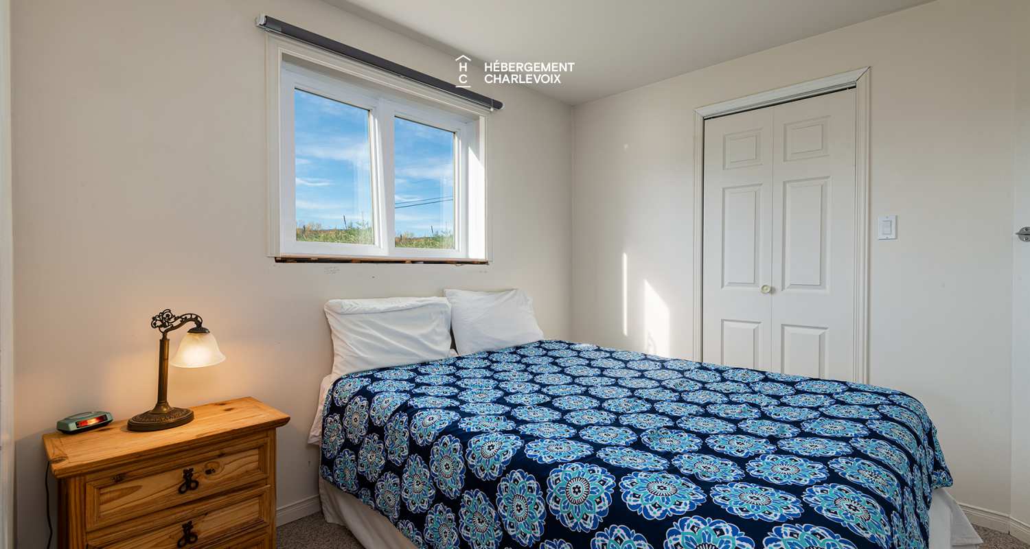 VER-2 (Bas) - A chalet halfway between the mountains and the city